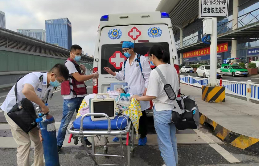 永靖县救护车出租公司